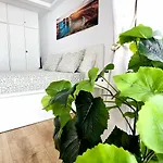 Ocean View Luxury Americas 아파트